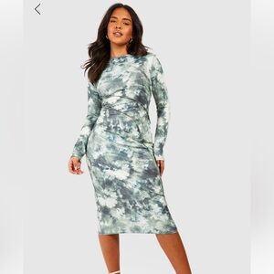 NWT green and white abstract midi dress seam detail size 14 stretchy